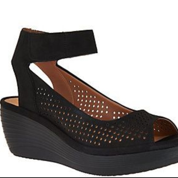 clarks reedly salene wedge sandal